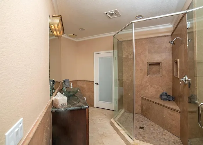 Luxury Golf Course Retreat On Hogan Lake Havasu City