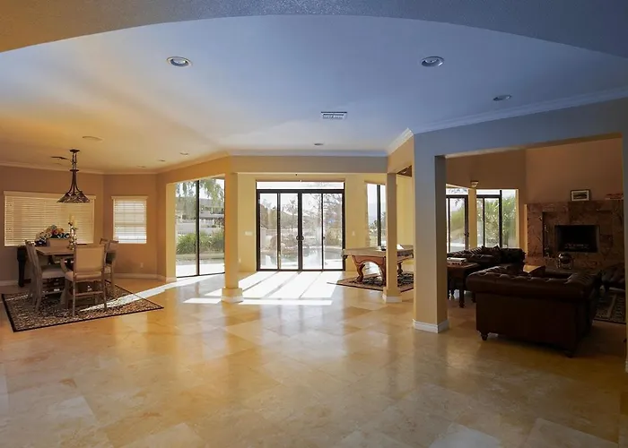 Vakantiehuis Luxury Golf Course Retreat On Hogan Lake Havasu City